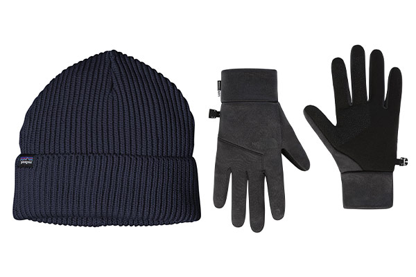 hat, gloves and buff